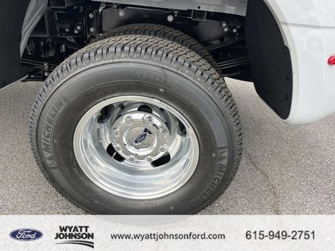 New 2026 Ford F350 Platinum AWD/4WD image 11