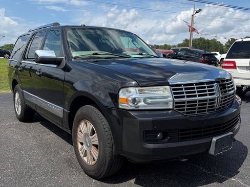 Used 2013 Lincoln Navigator 2WD w/ HD Trailer Tow Pkg image 1