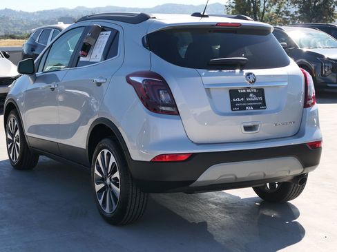 Used 2022 Buick Encore Preferred w/ Safety Package FWD image 7