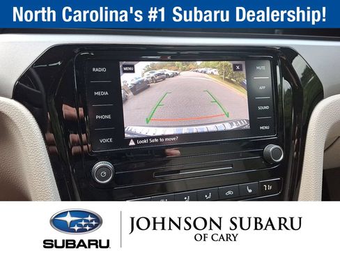 Used 2021 Volkswagen Passat 2.0T SE FWD image 17