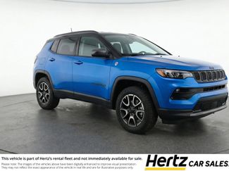 Used 2025 Jeep Compass Trailhawk video 1