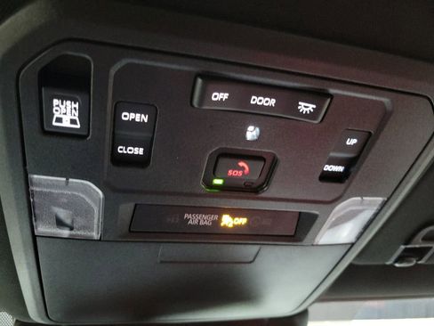 Used 2025 Toyota Tacoma TRD Pro image 21