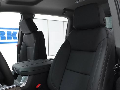 New 2026 Chevrolet Silverado 1500 LT w/ Texas Edition Plus RWD image 14