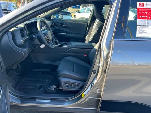 New 2026 Toyota Crown XLE image 11