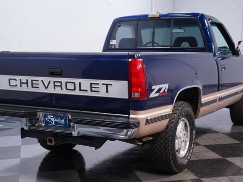 Used 1993 Chevrolet Silverado 1500 4x4 Regular Cab image 10