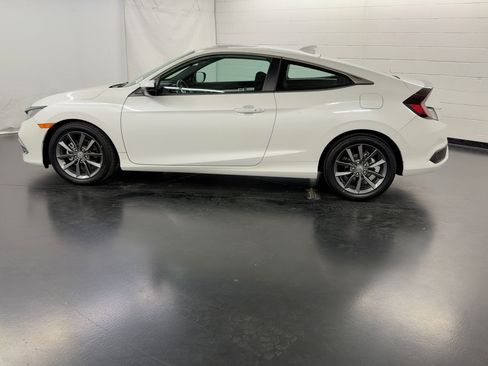 Certified 2019 Honda Civic EX image 2