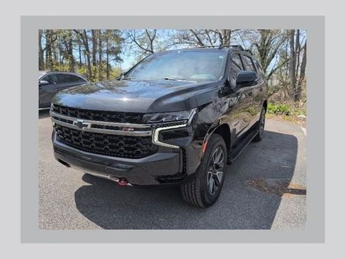 Used 2022 Chevrolet Tahoe Z71 w/ Luxury Package image 1