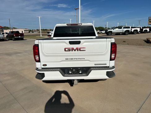 Used 2023 GMC Sierra 1500 Elevation AWD/4WD image 9