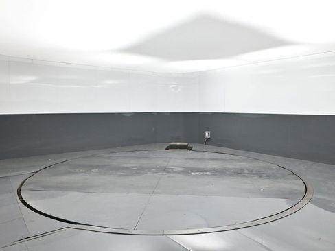 Used 2018 RAM 2500 SLT w/ Luxury Group image 26