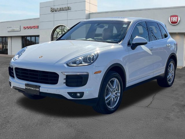 Used 2016 Porsche Cayenne AWD/4WD image 3