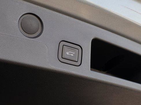 New 2026 GMC Terrain Elevation w/ Elevation Premium Package image 11