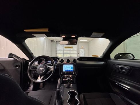 Used 2021 Ford Mustang GT w/ Black Accent Package RWD image 17