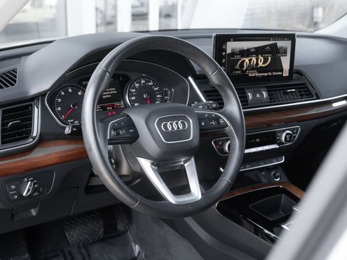 Certified 2023 Audi Q5 2.0T Premium w/ Convenience Package image 11