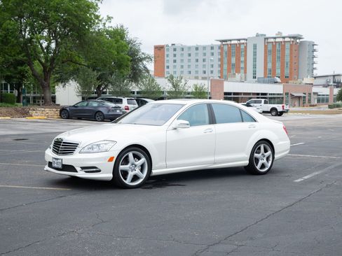 Used 2013 Mercedes-Benz S 550 image 12
