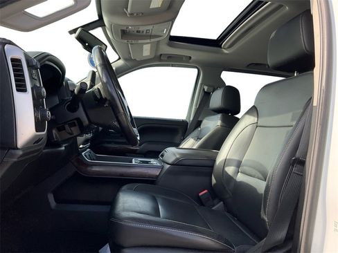 Used 2018 GMC Sierra 3500 SLT image 23