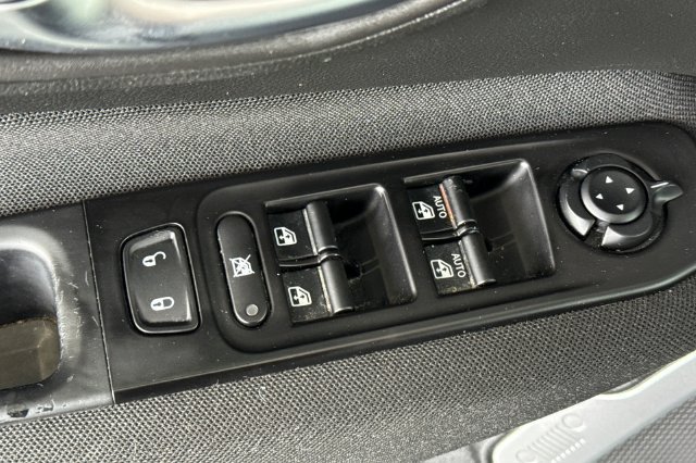 Used 2020 Jeep Renegade Sport FWD image 12