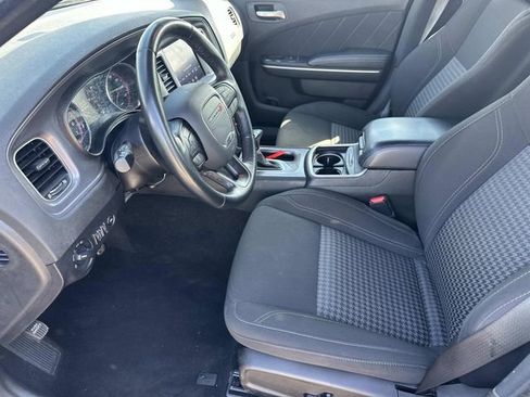 Used 2023 Dodge Charger SXT image 17