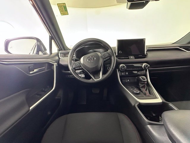 Used 2024 Toyota RAV4 SE AWD/4WD image 23