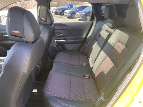 New 2026 Nissan Kicks SR image 12