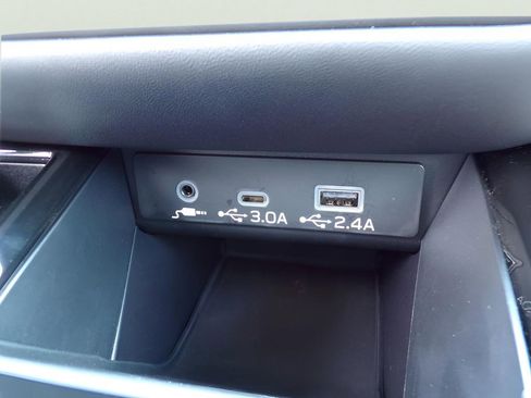 Certified 2025 Subaru Outback Premium image 24