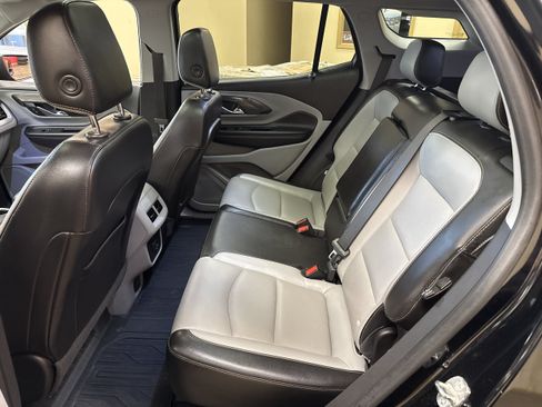 Used 2021 GMC Terrain SLT AWD/4WD image 13