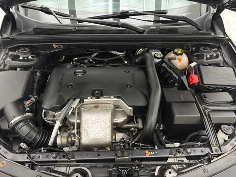 Used 2022 Chevrolet Malibu Premier FWD image 46