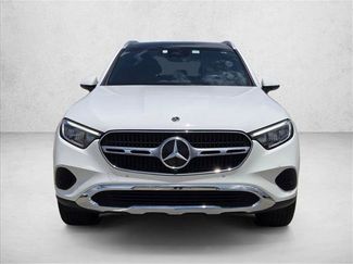 Used 2024 Mercedes-Benz GLC 300 video 2