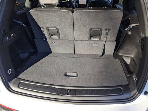 Certified 2025 Jeep Grand Cherokee L Limited w/ Trailer Tow Package image 22