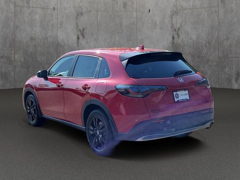 New 2027 Honda HR-V Sport image 4