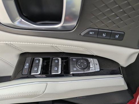 Used 2023 Kia Sorento SX Prestige image 8