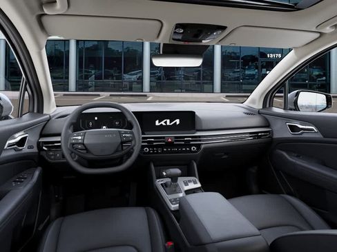 New 2026 Kia Sportage SX FWD image 14