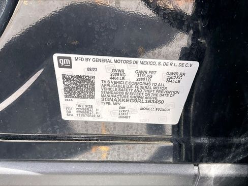 Used 2024 Chevrolet Equinox LT w/ LPO, Floor Liner Package FWD image 30