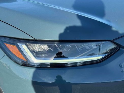 Used 2024 Honda HR-V Sport image 10