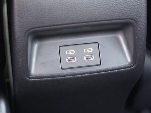 Certified 2025 Toyota Corolla XSE image 34