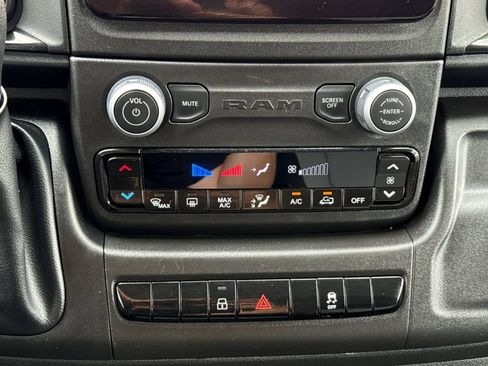 Used 2026 RAM ProMaster 2500 w/ Convenience Group FWD image 26