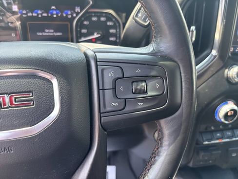 Used 2022 GMC Sierra 1500 AT4 w/ AT4 Premium Package AWD/4WD image 32