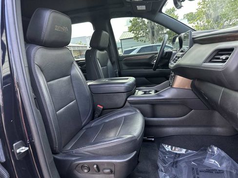 Certified 2023 Chevrolet Suburban High Country w/ Max Trailering Package RWD image 19