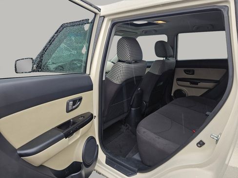 Used 2010 Kia Soul ! image 20