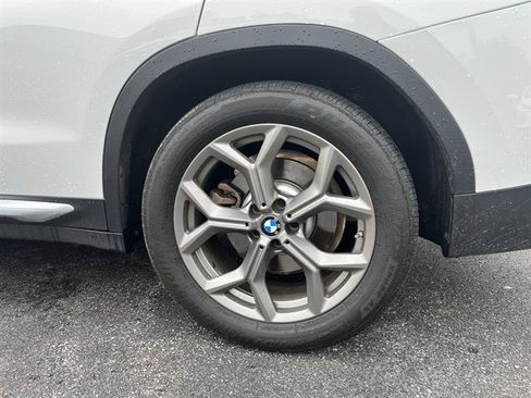Used 2022 BMW X3 xDrive30i w/ Convenience Package AWD/4WD image 12