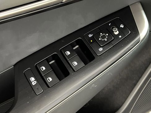 New 2025 Kia EV6 Wind image 13