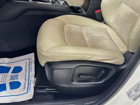 Used 2019 MAZDA CX-5 Touring FWD image 23