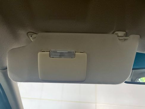 Used 2009 Ford Taurus SEL FWD image 68