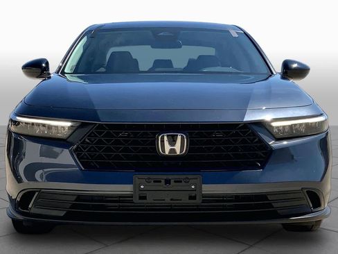 Used 2025 Honda Accord SE image 3