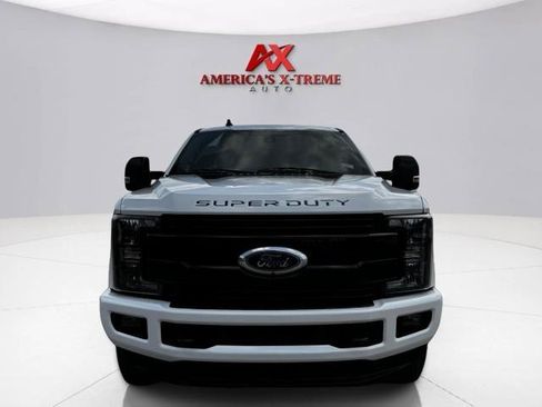 Used 2019 Ford F250 Lariat w/ Lariat Ultimate Package AWD/4WD image 8