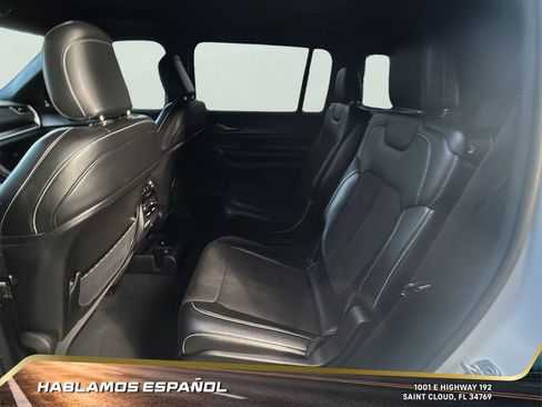 Used 2023 Jeep Grand Cherokee L Altitude image 25