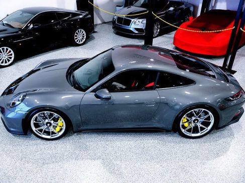 Used 2023 Porsche 911 GT3 RWD image 9