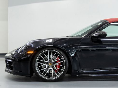 Used 2023 Porsche 911 Carrera S RWD image 15