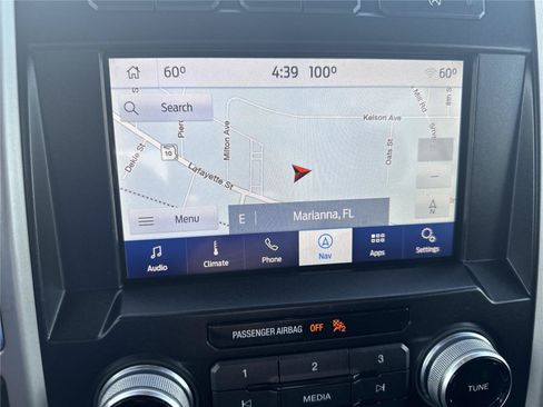 Used 2019 Ford F150 Lariat w/ Equipment Group 502A Luxury AWD/4WD image 24