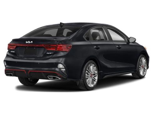 Used 2024 Kia Forte GT-Line w/ GT-Line Premium Package FWD image 3