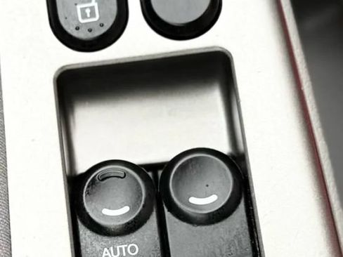 Used 2017 Hyundai Accent Value Edition FWD image 22